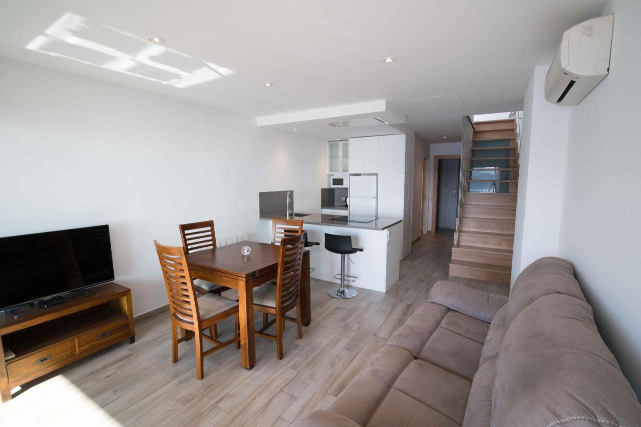 Duplex Cortey カレリャ・デ・パラフルジェリ エクステリア 写真